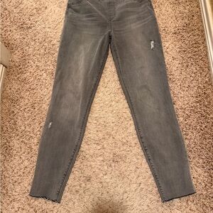 SPANX Skinny Jeans in Faded Grey with Distressed Details
